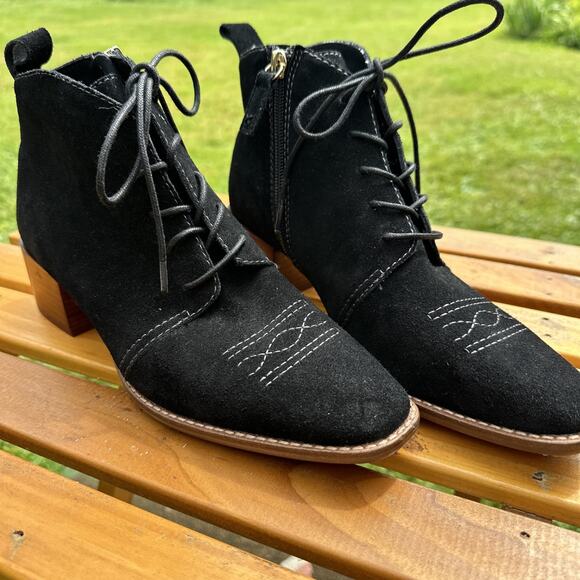 Kelsi Dagger Suede Brooklyn Lace Up Ankle Boots Getaway Black Western Cowboy 8 - Picture 1 of 8